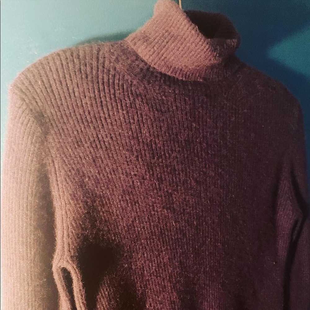Vintage Cashmere Turtleneck